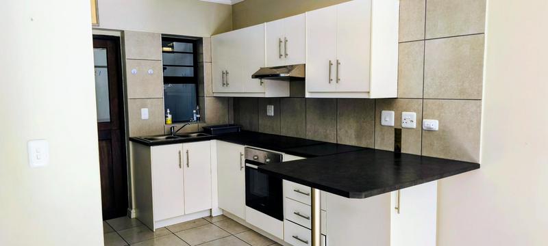 2 Bedroom Property for Sale in Blue Mountain Village Western Cape